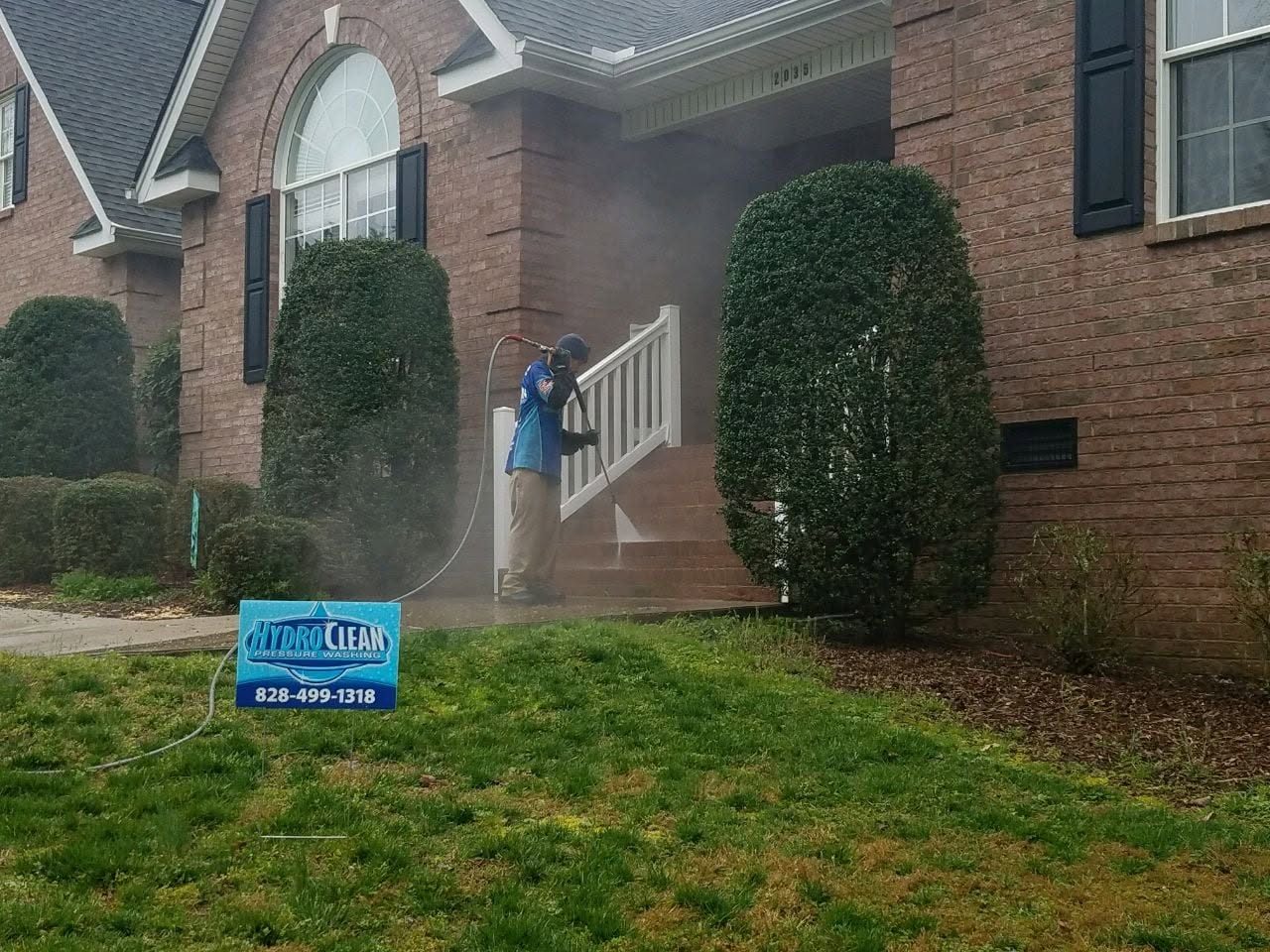 Brick building cleaning Hickory NC — commercial soft wash removing mold and algae by HydroClean