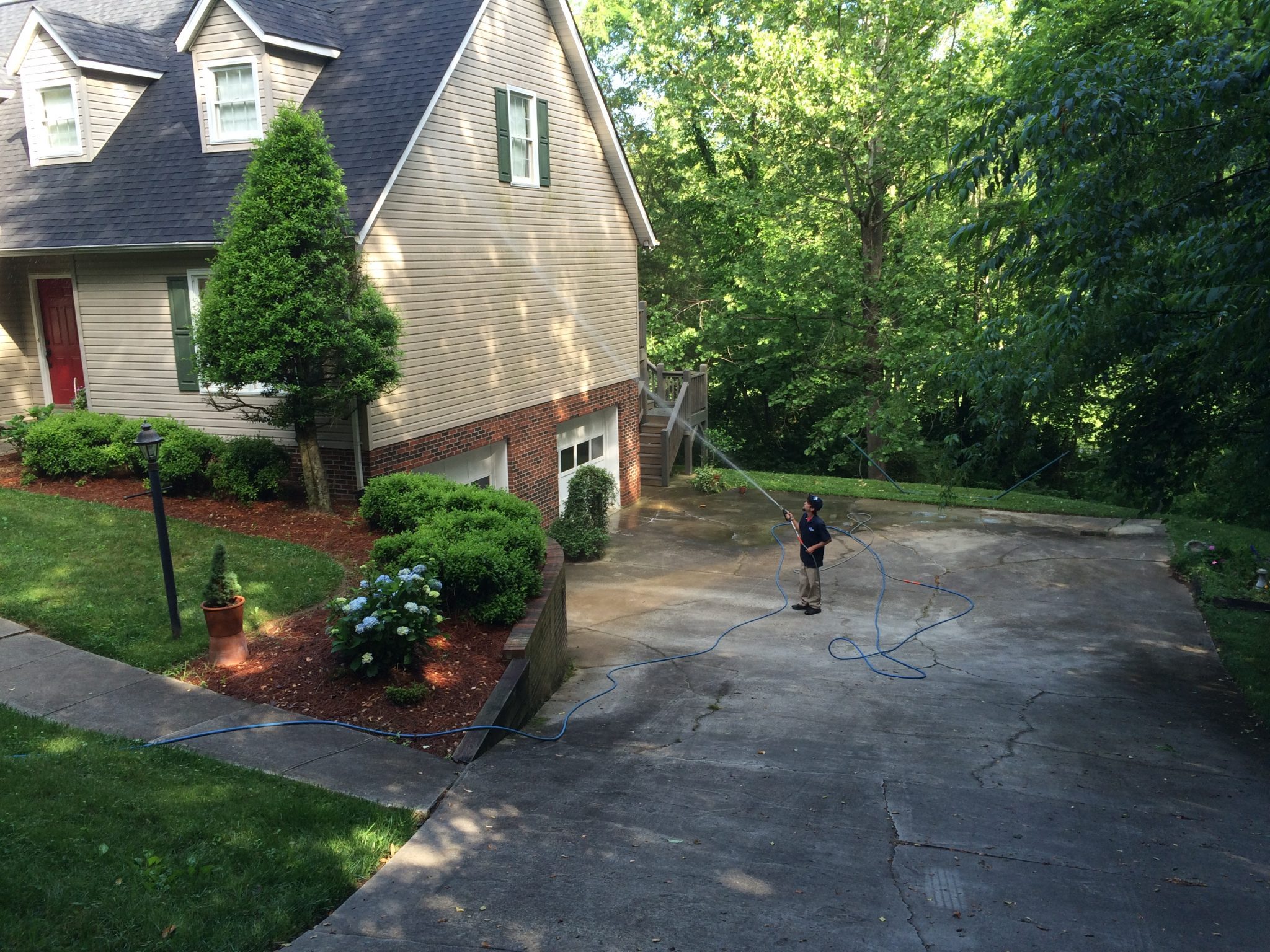 siding-cleaning-mooresville-nc Roof washing St. Mary's county md